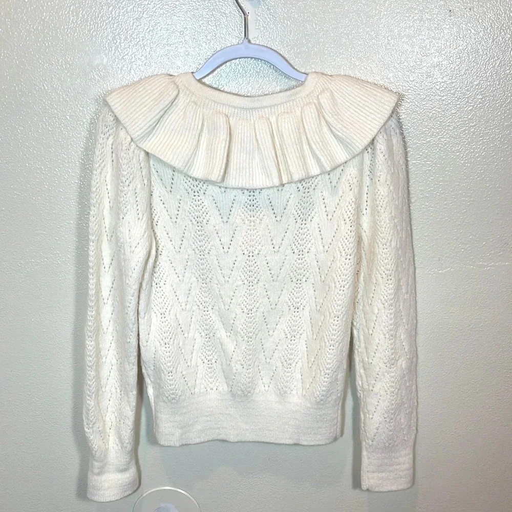 Industry Pearl Long Sleeve Ruffle Pointelle V-Neck Cable Pullover Sweater size M